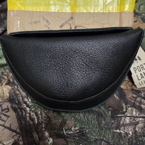 BNNU WITH TAGS PREMIUM PLG SMALL PEBBLED BLACK KOALA